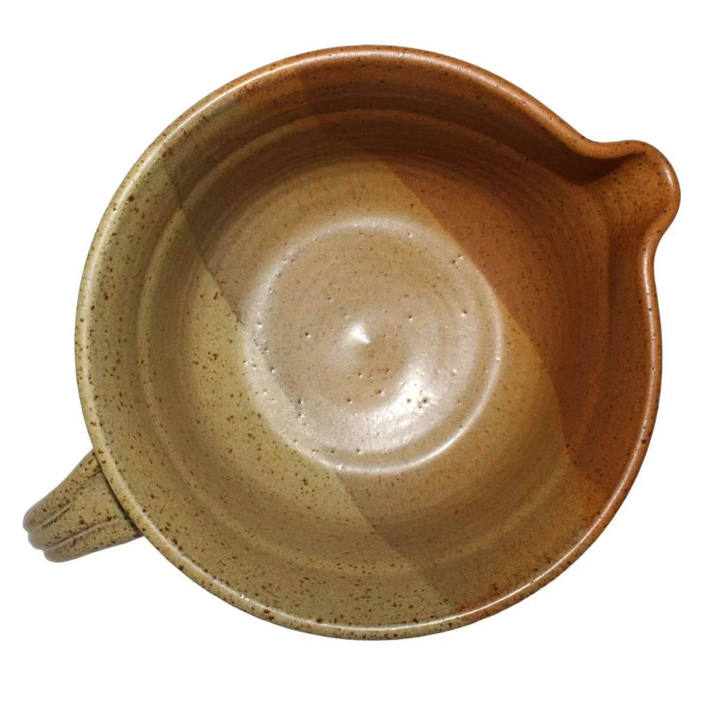 Vintage 8" Brushstroke Studio Pottery Bowl Pour Spout Handle Serving Stoneware - Picture 6 of 8